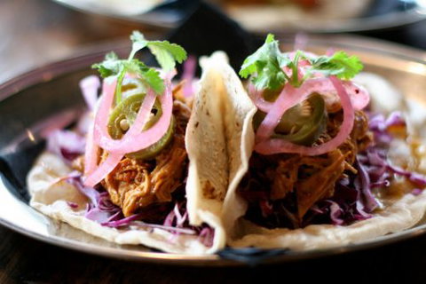 Radio Mexico - Accommodation Main Beach 0