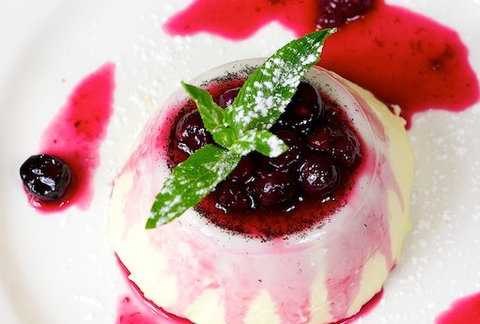 Tipico Trattoria Pizzeria Five Dock - Accommodation Main Beach 1