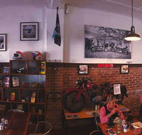 Roadies Cafe - Accommodation Main Beach