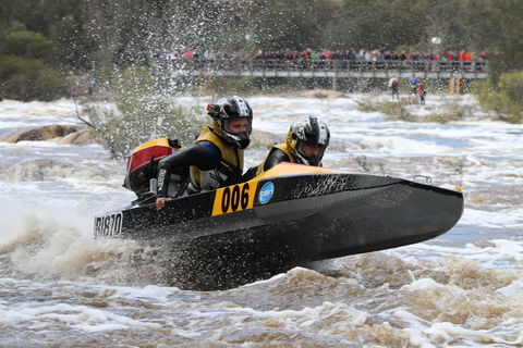 Avon Descent - Accommodation Main Beach 1