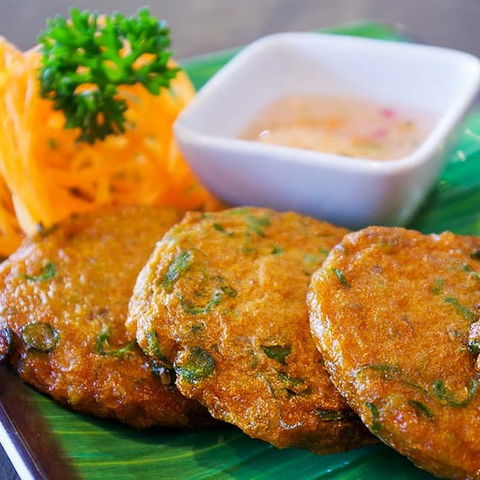 Khot Thai Restaurant - Accommodation Main Beach 1