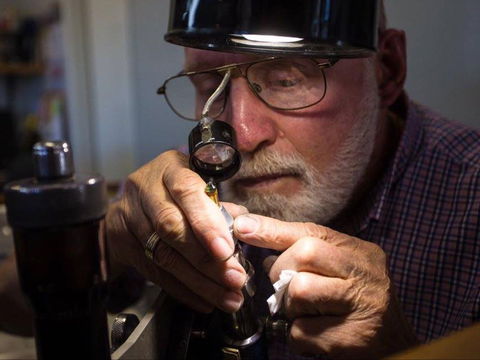 Gemfest - Festival Of Gems - Accommodation Main Beach 0