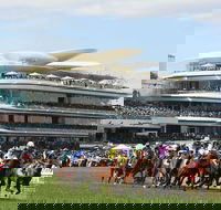Melbourne Cup Carnival - Accommodation Main Beach