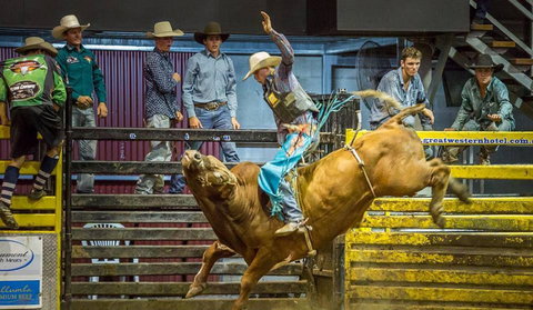 Top Gun And Young Gun Series Round 8 - Accommodation Main Beach 0