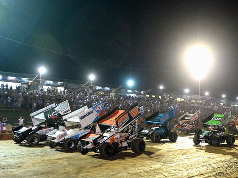Valvoline Raceway's Opening Night - Accommodation Main Beach 1