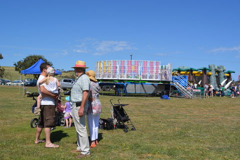 Yankalilla Show - Accommodation Main Beach 0
