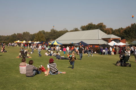 Yarra Valley Regional Food Group Farmers' Market - Accommodation Main Beach 0