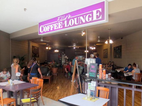 Live Music At Roths Wine Bar - Accommodation Main Beach 0