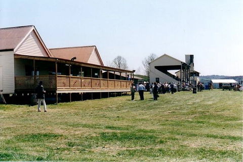 Adaminaby Cup Race Day - Accommodation Main Beach 1