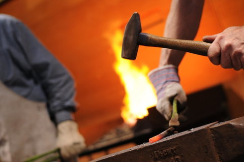 Blacksmithing Advanced Workshop - Accommodation Main Beach 0