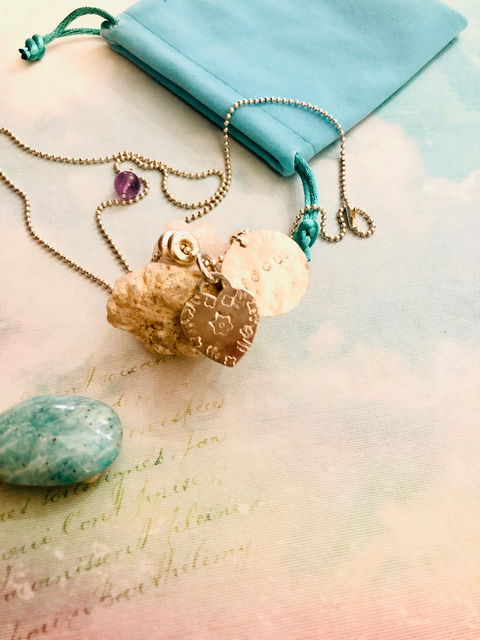 Make Your Own Manifestation Necklace Workshop - Accommodation Main Beach 0