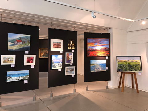 SALA 2020 Exhibition At The Ascot Community Exhibition Art Gallery. - Accommodation Main Beach 0