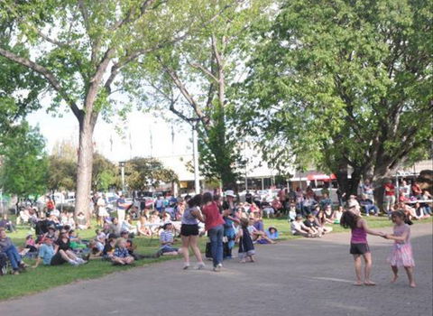 Australian National Busking Championships - Accommodation Main Beach 1