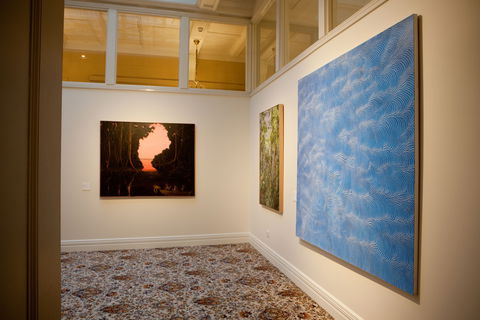 Hadley's Art Prize - Accommodation Main Beach 2