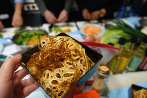 Japanese Cooking - Accommodation Main Beach 1