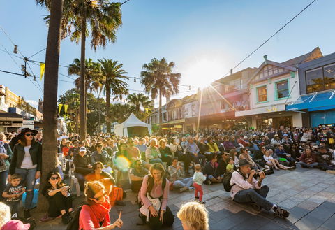 Manly Jazz - Accommodation Main Beach 1