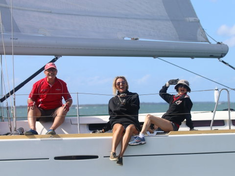 Sail Port Stephens - Accommodation Main Beach 1
