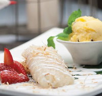 Saute Thai Restaurant - Accommodation Main Beach