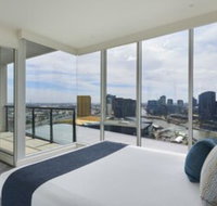 City Tempo Whiteman St - Accommodation Main Beach