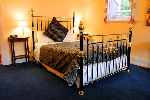 The Lodge On Elizabeth - Accommodation Main Beach 3