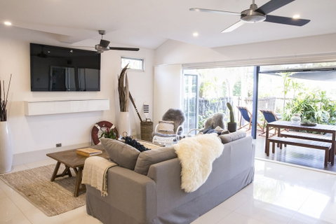 Bay Haven Lodge - Accommodation Main Beach 6