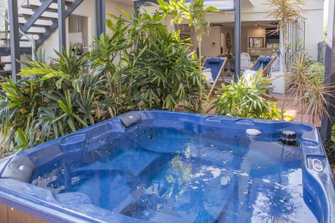 Bay Haven Lodge - Accommodation Main Beach 1