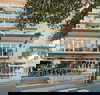 The Port Lincoln Hotel - Accommodation Main Beach