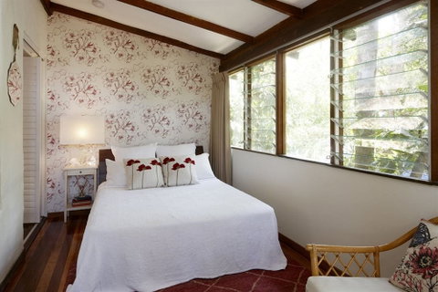 The Garden Burees - Accommodation Main Beach 2