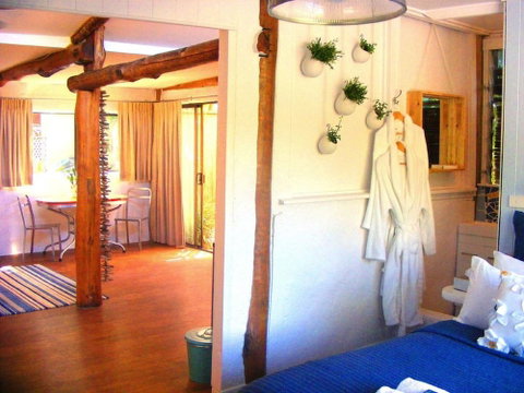 The Garden Burees - Accommodation Main Beach 3