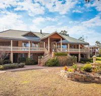 Robyns Nest Boutique Resort - Accommodation Main Beach