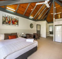 Island Leisure Resort - Accommodation Main Beach