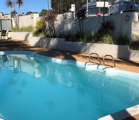 Sunseeker Motor Inn - Accommodation Main Beach 0