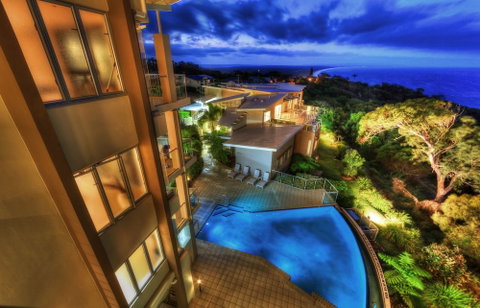 Rainbow Ocean Palms Resort - Accommodation Main Beach 2