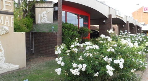 Bidgee Motor Inn - Accommodation Main Beach 0
