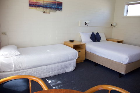 Guichen Bay Motel - Accommodation Main Beach 5