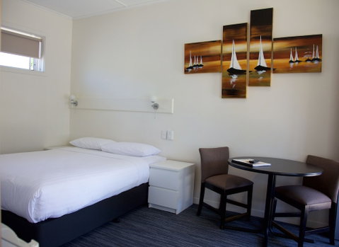 Guichen Bay Motel - Accommodation Main Beach 3
