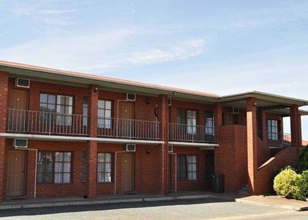 Kialla VIC Accommodation Main Beach