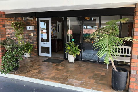 Matador Motor Inn - Accommodation Main Beach 5