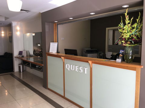 Quest Waterfront Serviced Apartments - Accommodation Main Beach 0