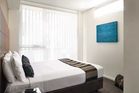 Punthill Knox - Accommodation Main Beach 5