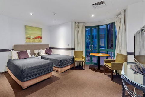 Morgans Boutique Hotel - Accommodation Main Beach 5