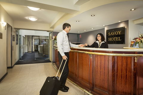 Quest Savoy - Accommodation Main Beach 1