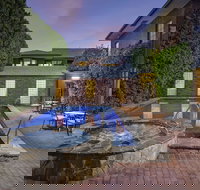 Adelaide Inn - Accommodation Main Beach