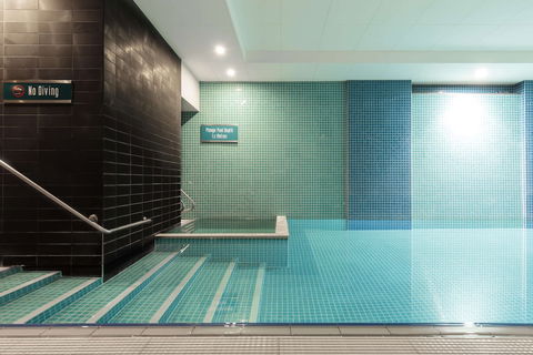 Oaks Glenelg Plaza Pier Suites - Accommodation Main Beach 0