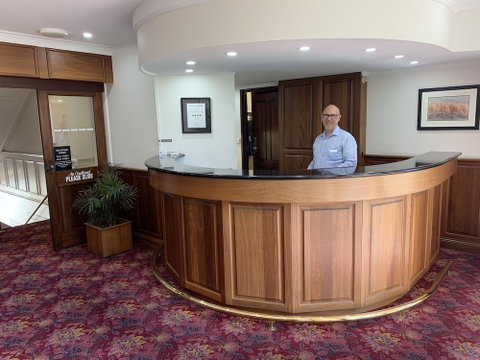 Ensenada Motor Inn And Suites - Accommodation Main Beach 0
