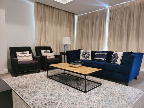 Macarthur Chambers - Accommodation Main Beach 3