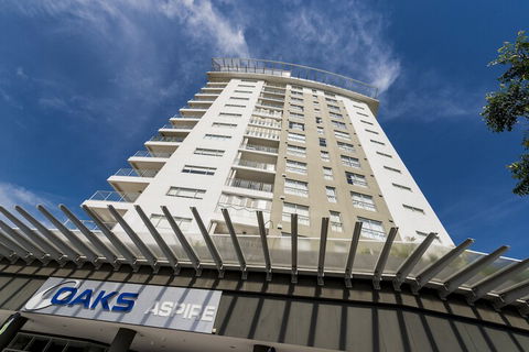 Oaks Ipswich Aspire Suites - Accommodation Main Beach 5