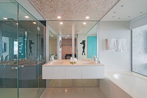 Q1 Resort & Spa - Accommodation Main Beach 4