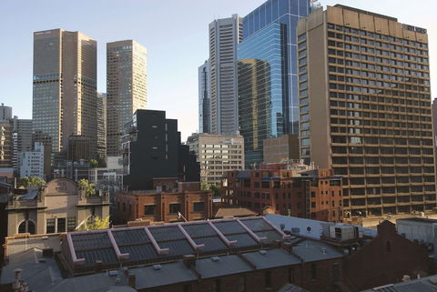 Oaks Melbourne On Lonsdale Suites - Accommodation Main Beach 4
