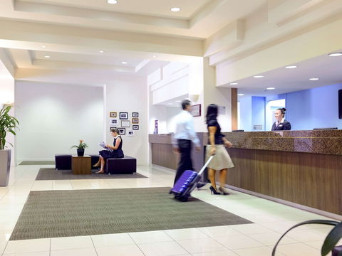 Grosvenor Hotel Adelaide - Accommodation Main Beach 0